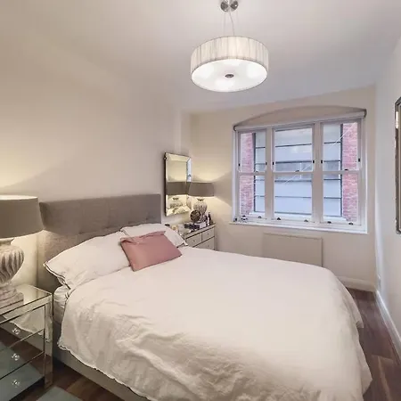 Covent Garden Haven - 2 Bedrooms. 2 Bathrooms London Exterior photo